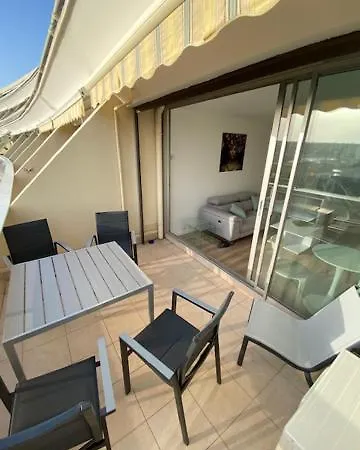 Naturiste Cap D'agde Heliopolis * Agde